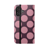 Vegane iPhone 17 Leder-Wallet-Hülle – Pink Plum Polka Dot Design
