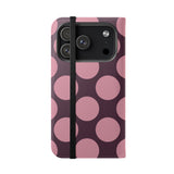Vegane iPhone 17 Pro Leder-Wallet-Hülle – Pink Plum Polka Dot Design