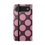 Vegane iPhone 17 Air Leder-Wallet-Hülle – Pink Plum Polka Dot Design